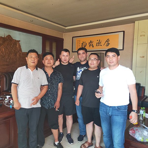 外國友人訂貨，出口